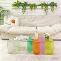 Nouvelle table basse carrée en acrylique arc-en-ciel moderne et créative, avec clips de câbles personnalisés transparents et plateau de backgammon, pour salon