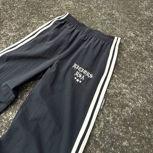 Custom High Quality Straight Leg Causal <b>Black</b> Nylon Track <b>Pants</b> Men Side Stripe Bottom Zipper Lightweight Jogger Nylon <b>Pants</b> - Product Image 2
