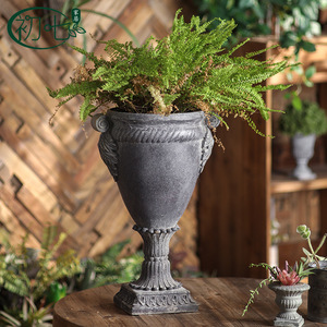 Maceta Vintage con Base para Tallo, para Plantas de Exterior y Uso Decorativo - Product Image 1