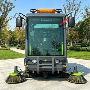 <span class=keywords><strong>Camion</strong></span> balayeuse routière électrique 48V autopropulsé à quatre brosses avec réservoir d'eaux usées de 200L, machine de nettoyage - Product Image 2
