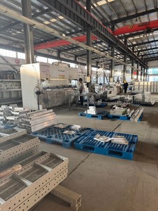 Puntal de Apuntalamiento para Soporte de Encofrado de Aluminio en Construcción - Product Image 5