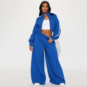 Conjunto de Dos Piezas para Mujer, Disponible en Stock, Manga Larga, Corte Regular, con Capucha, Poliéster Transpirable, Estilo Casual Urbano para Otoño, con Logotipo Personalizado - Product Image 1