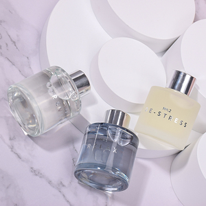 <span class=keywords><strong>Diffusore</strong></span> profumo per ambienti profumo per ambienti set di fragranze per ambienti <span class=keywords><strong>diffusore</strong></span> a <span class=keywords><strong>bastoncini</strong></span> fragranza per ambienti di lusso - Product Image 2