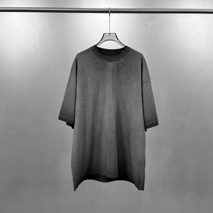 เสื้อยืดคอตตอนเนื้อหนัก 275GSM ทรงบ็อกซี่ โอเวอร์ไซส์ ลุควินเทจ ซักแล้ว สำหรับผู้ชาย ขายส่ง - Product Image 4