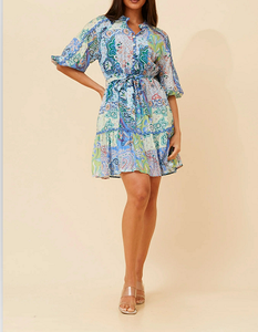 Minivestido bohemio con estampado de Paisley para mujer, con mangas cortas, cintura con cinturón y falda escalonada para vacaciones de verano - Product Image 1