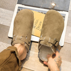 Sandalias planas Birken para hombre con logotipo impreso de invierno, chanclas de piel de algodón suave y cálido personalizadas, zapatillas de cuero en stock con logotipo para hombre - Product Image 4