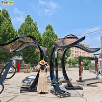 Sculpture moderne en métal pour plantes, pavillon d'extérieur à grandes feuilles, lambris en bois sur mesure, art de jardin pour parc, place publique, villa, complexe hôtelier