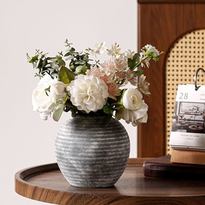 Jarrón Redondo de Terracota Minimalista Vintage para Flores, Decoración para Sala de Estar, Centro de Mesa - Product Image 2