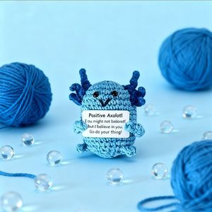 Poupée artisanale en forme de <span class=keywords><strong>salamandre</strong></span> bleue, projet de crochet facile, jouets à coudre et à tisser pour la décoration de la maison - Product Image 1