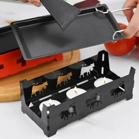 Moderner Raclette-Grill aus Edelstahl mit Antihaftbeschichtung, Drehspieß und Backblech, Klappgriff und Flammensicherung
