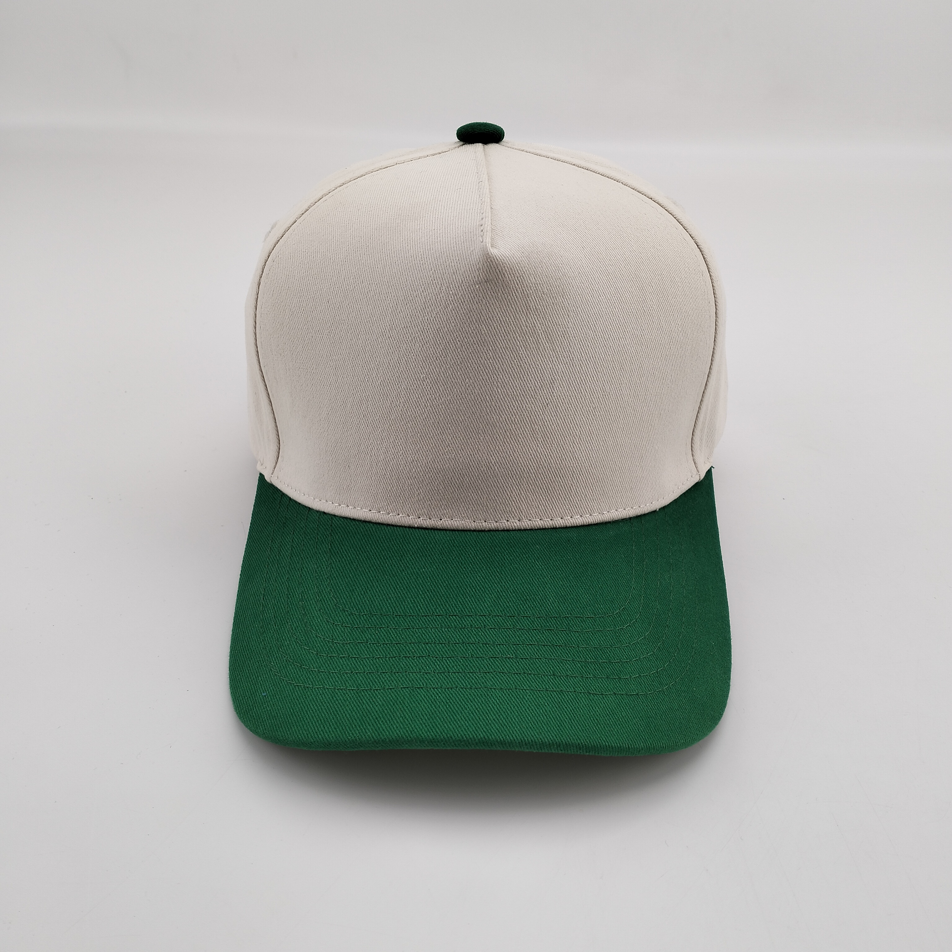 สีเขียว