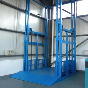 Elevador de Carga Hidráulico Vertical para Exteriores de <span class=keywords><strong>5</strong></span> Toneladas, Plataforma Elevadora de Mercancías Pequeña, Precio de Venta - Product Image 2