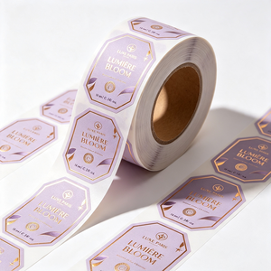 Etichette Adesive Cosmetiche TEDDY Personalizzate con Lamina Dorata, Design di Lusso con Logo, Stampa a Caldo in Oro per Etichette di Oli Essenziali - Product Image 1