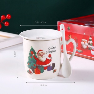 Nuevo <span class=keywords><strong>diseño</strong></span>, regalo <span class=keywords><strong>de</strong></span> moda, Multicolor <span class=keywords><strong>taza</strong></span> <span class=keywords><strong>de</strong></span> café, <span class=keywords><strong>Taza</strong></span> <span class=keywords><strong>de</strong></span> cerámica <span class=keywords><strong>de</strong></span> Navidad con cuchara con reloj, tazas <span class=keywords><strong>de</strong></span> porcelana <span class=keywords><strong>de</strong></span> regalo - Product Image 2