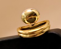 Bague Dua Lipa Style en Or Massif 18K, Diamant de Laboratoire 3/8 ct, Série Archivée aux Enchères, Collection Haute Joaillerie