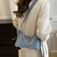 Nouveau Sac Bandoulière Mini Populaire pour Téléphone en Jean Bleu, Petites Sacs à Main Pas Chers pour Femmes avec Chaîne et Pendentif Disque Métallique