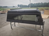 Capot de camionnette en aluminium surélevé pour camping-car, conception verrouillable, étanche, installation sans perçage pour les voyages et le camping en tout-terrain