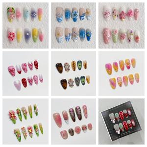 Uñas Acrílicas Suaves ShuangYu al por Mayor, 10 Piezas, Diseño 3D de Lujo, Reciclables, Patrón Prediseñado, Mediano/Cortas - Product Image 3