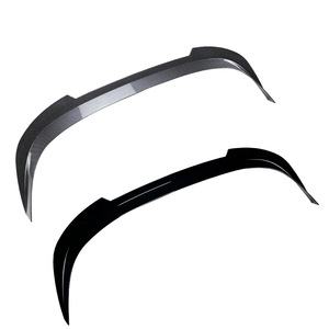 Aileron de coffre arrière pour Volkswagen Golf 8, style lame, noir piano, texture fibre de carbone, matériau ABS, compatible 2020+ - Product Image 2
