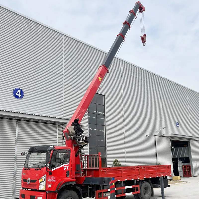 8 tons 18.2m Large-span straight boom telescopic truck crane telescopic arm truck mounted crane with remote controls