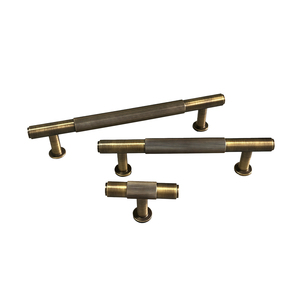 <span class=keywords><strong>Tiradores</strong></span> <span class=keywords><strong>de</strong></span> puertas <span class=keywords><strong>de</strong></span> <span class=keywords><strong>cocina</strong></span>, <span class=keywords><strong>tiradores</strong></span> <span class=keywords><strong>de</strong></span> muebles <span class=keywords><strong>de</strong></span> armario <span class=keywords><strong>de</strong></span> aluminio y latón, perillas, herrajes, <span class=keywords><strong>tiradores</strong></span> <span class=keywords><strong>de</strong></span> cajón <span class=keywords><strong>negros</strong></span> mate <span class=keywords><strong>de</strong></span> 128mm - Product Image 6