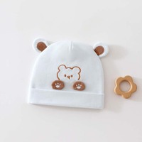 Bonnet bébé avec oreilles d'ours |   Bonnet en tricot avec appliqué patte d'ours et bord plié |   Bonnet pour nouveau-né