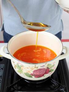 Bol en porcelaine émaillée haut de gamme à motif floral vintage, avec couvercle et double poignée, pour soupe, graisse, huile et usage alimentaire domestique - Product Image 2