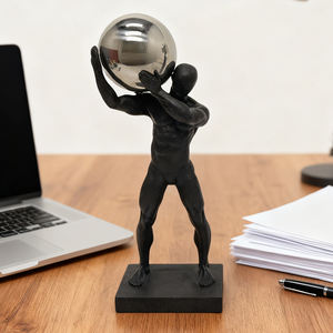 Figura de Resina de Hombre Musculoso Contemporáneo, Adorno de Escritorio de Estilo Nórdico, Escultura Decorativa para Mesa de Oficina - Product Image 3