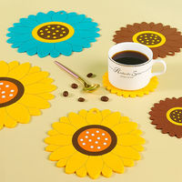 Nouveau design Tapis de table et dessous de plat isolant anti-brûlure style nordique tournesol pour la maison