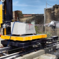 Machine de traitement de pierre CNC pour formes complexes et scie à fil diamanté avec rotation à 360° °   Table tournante