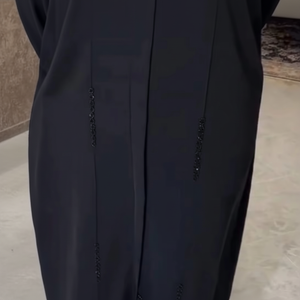 Abayas pour femmes de qualité supérieure élégantes et modestes brodées à la main robes traditionnelles de Dubaï tissu respirant vêtements traditionnels musulmans - Product Image 1