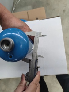 TALENTS Petites bouteilles de <span class=keywords><strong>gaz</strong></span> à filetage CGA600 de bonne qualité pour <span class=keywords><strong>gaz</strong></span> réfrigérant <span class=keywords><strong>r410a</strong></span> - Product Image 3