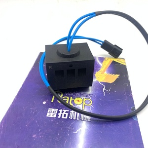Bobine d'électrovanne 13*52mm 24V pour excavatrice DH220-5 - Product Image 4