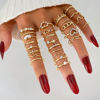 Ensemble de 28 Bagues de Phalange Empilables pour Femme, Géométriques Bohèmes Dorées, Vague d'Amour, Anneaux Cœur Simples en Zircon – Parure de Bijoux
