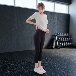 Leggings de Yoga de Cintura Alta Sin Costuras, Largos hasta la Pantorrilla, Color Negro Sólido, Spandex y Nailon, Elásticos en Cuatro Direcciones, Pantalones con Cintura Elástica - Product Image 1