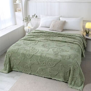 Manta de Felpa Suave y Cálida, Ecológica, con Diseño de Mariposas en 3D, 100% Poliéster, Moderna, para Invierno - Product Image 4