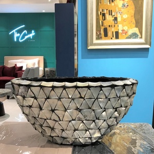 [2021] Vase de sol Huong Dang de haute qualité, extrêmement élégant, mosaïque de coquillages, fait main au Vietnam, vase en nacre, décoration d'intérieur - Product Image 6