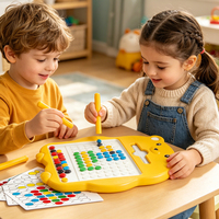 Tableau magnétique en plastique en forme d'ours mignon pour enfants, jouet éducatif avec perles, planche à dessin pour l'apprentissage précoce des tout-petits, entraînement à la concentration