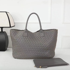Sac fourre-tout grande capacité en toile tressée vegan, sans bretelles, style influenceur et célébrité, directement de l'usine, pour <span class=keywords><strong>femme</strong></span> - Product Image 6