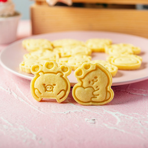Nghệ tây 3D động vật Cookie cutter Kit handmade Valentine Gấu Thỏ <span class=keywords><strong>Pig</strong></span> Dog cookie với tem trái tim làm từ nhựa bền - Product Image 3