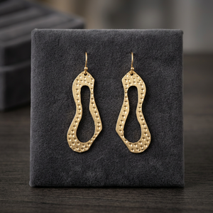 SOUMYA CREATIONS Boucles d'oreilles pendantes contemporaines en laiton, style minimaliste, géométriques, chic, tendance, ethniques, bohèmes, plaquées or, pour soirée - Product Image 1