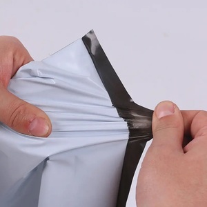 Полностью автоматическая машина для изготовления пластиковых почтовых пакетов - Product Image 3