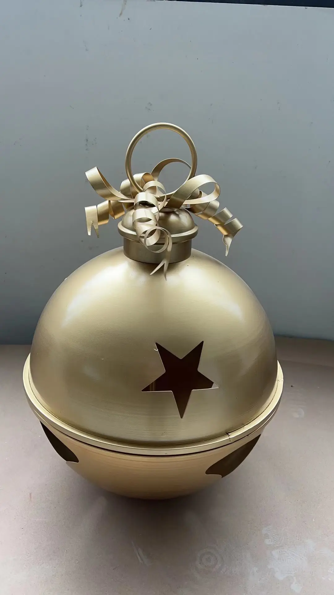Grande metallo campana di natale 2024 grande palla di natale per la decorazione della casa regalo centro commerciale decorazione