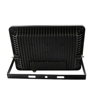 Projecteur LED 100W IP65 5000K Lumière du jour Corps en aluminium Éclairage large à montage en surface Haute luminosité pour entrepôt et extérieur - Product Image 3