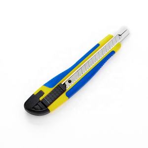 Cuchillo Multiusos Personalizable de 9 mm con Mango de PP+TPR, Diseño de Seguridad, Cuchillo para Cajas de Cartón - Compatible con OEM - Product Image 5