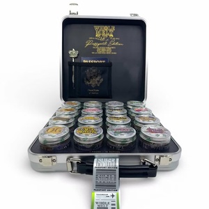 เหยือกแก้วทรงโดนัทพร้อมกล่องแสดงของเด็กชายลายป่าละลายพิเศษ - Product Image 1
