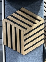 Tablero ondulado MDF de chapa de madera y PVC 3D Paneles decorativos absorbentes de sonido Panel de pared acústico Color roble natural
