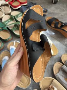 Sandalias de Playa para Mujer, de PVC y TPR, con Dos Tiras, Antideslizantes, en Varios Colores y Estilos - Product Image 2