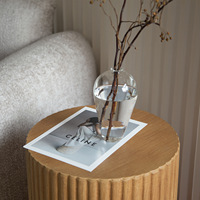 Table d'appoint cylindrique cannelée en bois massif, style Mid-Century Modern, pour canapé et salon d'appartement