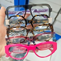 Déstockage |   Montures optiques en acétate épais mélangé |   Charnière à ressort |   Styles écologiques, durables et tendance |   Montures de lunettes